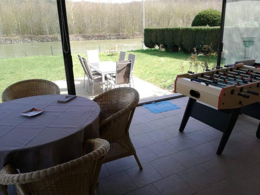 Maison Bucolique A Anhee, Vue Meuse Et Falaises别墅 外观 照片